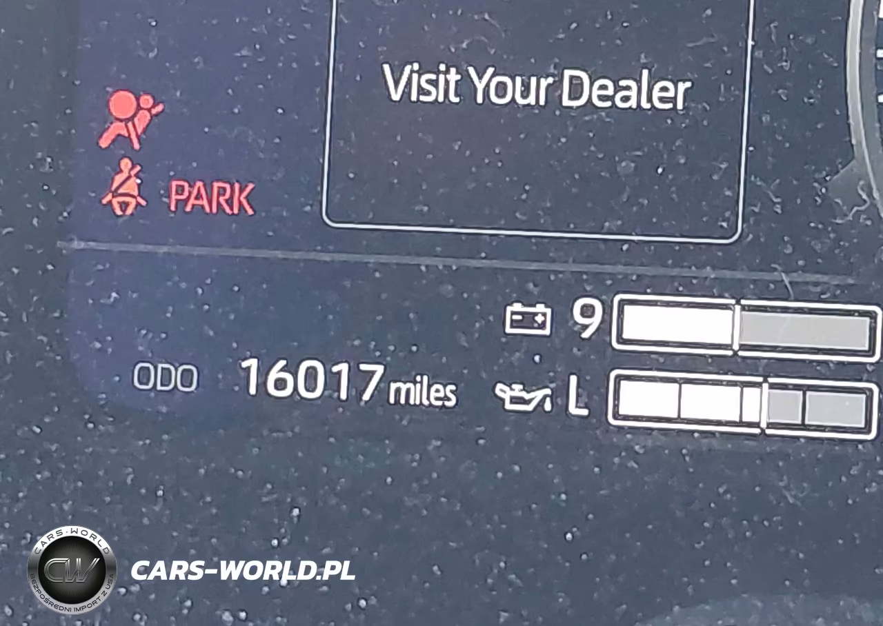 2025 Toyota Tundra Platinum VIN:5TFWA5DB4SX332484 - 15