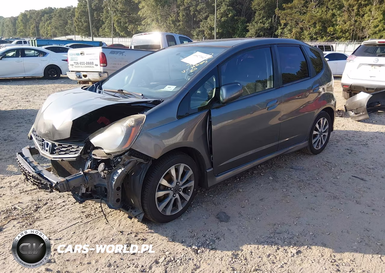 2012 Honda Fit Sport VIN:JHMGE8H56CC014825 - 2