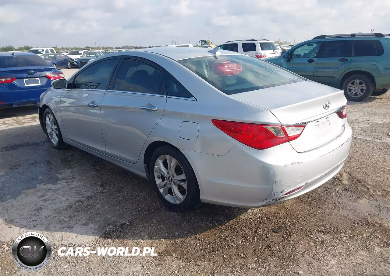 2011 Hyundai Sonata Limited VIN:5NPEC4ACXBH281324 - 3