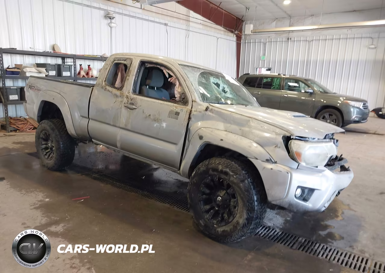 2015 Toyota Tacoma Base V6 – zdjęcie 1 z 17