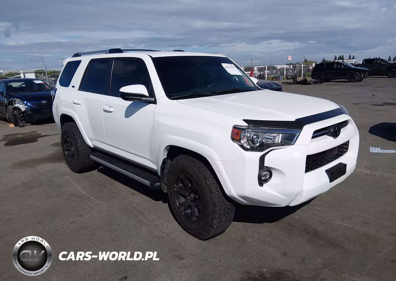 2022 Toyota 4Runner Sr5