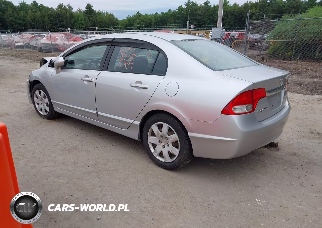 2011 Honda Civic Lx VIN:2HGFA1F50BH302985 - 3