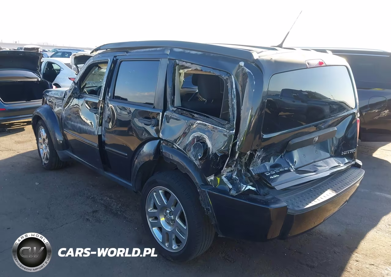 2011 Dodge Nitro Heat VIN:1D4PT4GX5BW513067 - 3