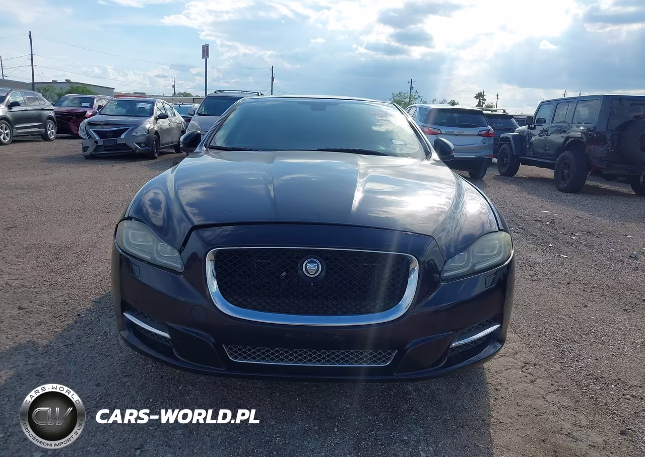 2016 Jaguar Xj Xjl Portfolio VIN:SAJWJ2GD8G8V93390 - 11