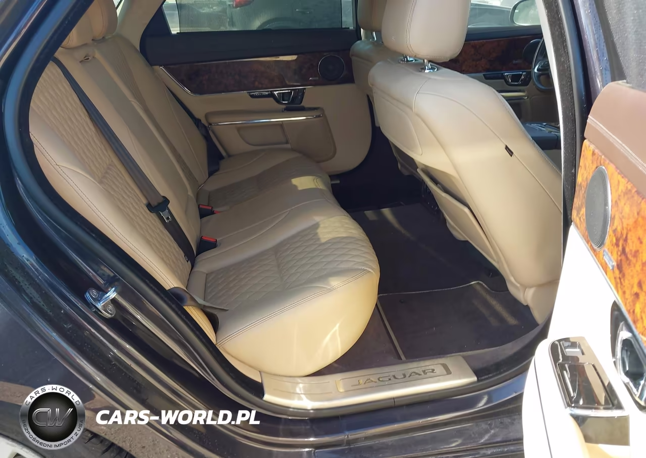 2016 Jaguar Xj Xjl Portfolio VIN:SAJWJ2GD8G8V93390 - 8