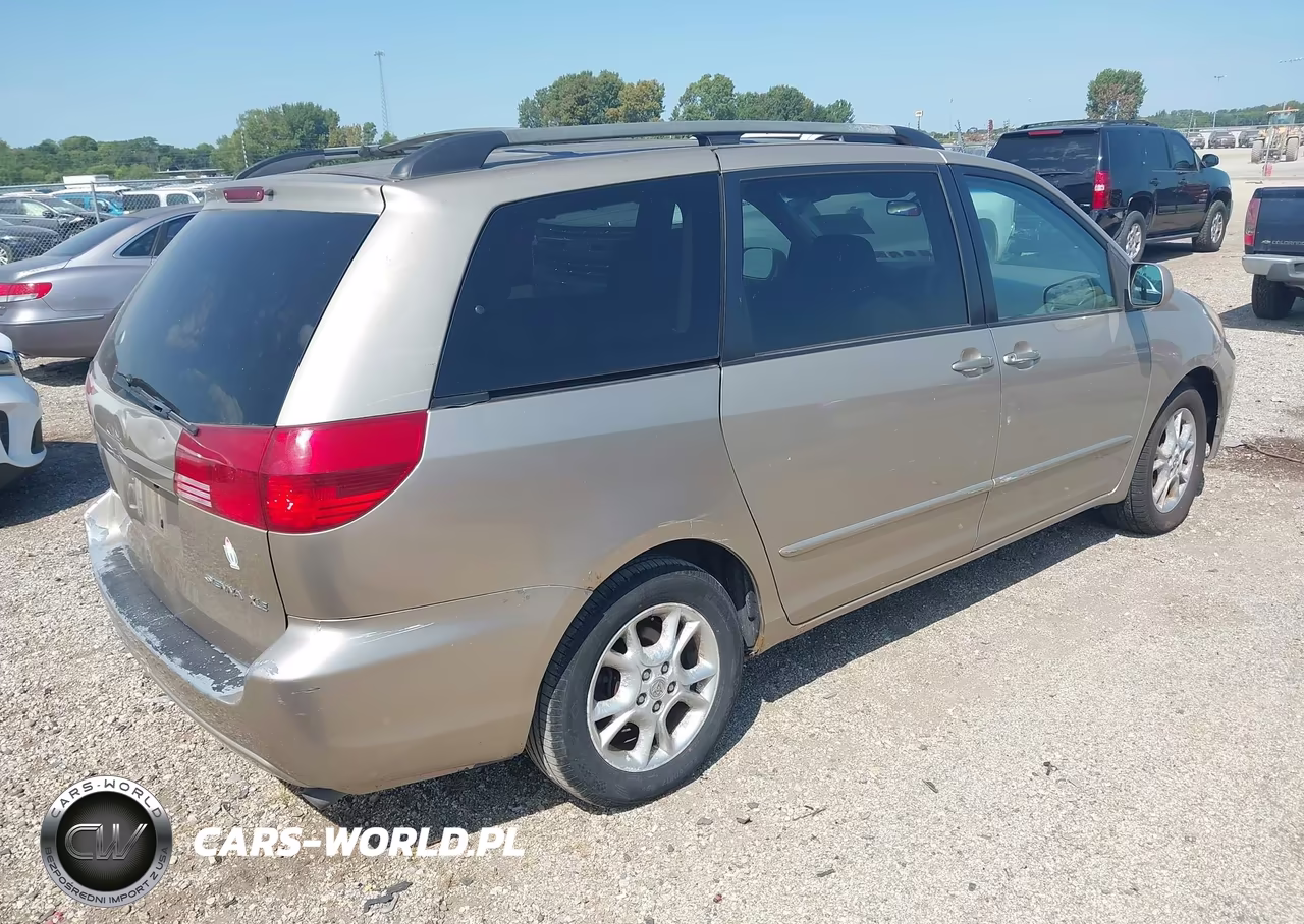 2005 Toyota Sienna Xle VIN:5TDZA22C15S382115 - 4
