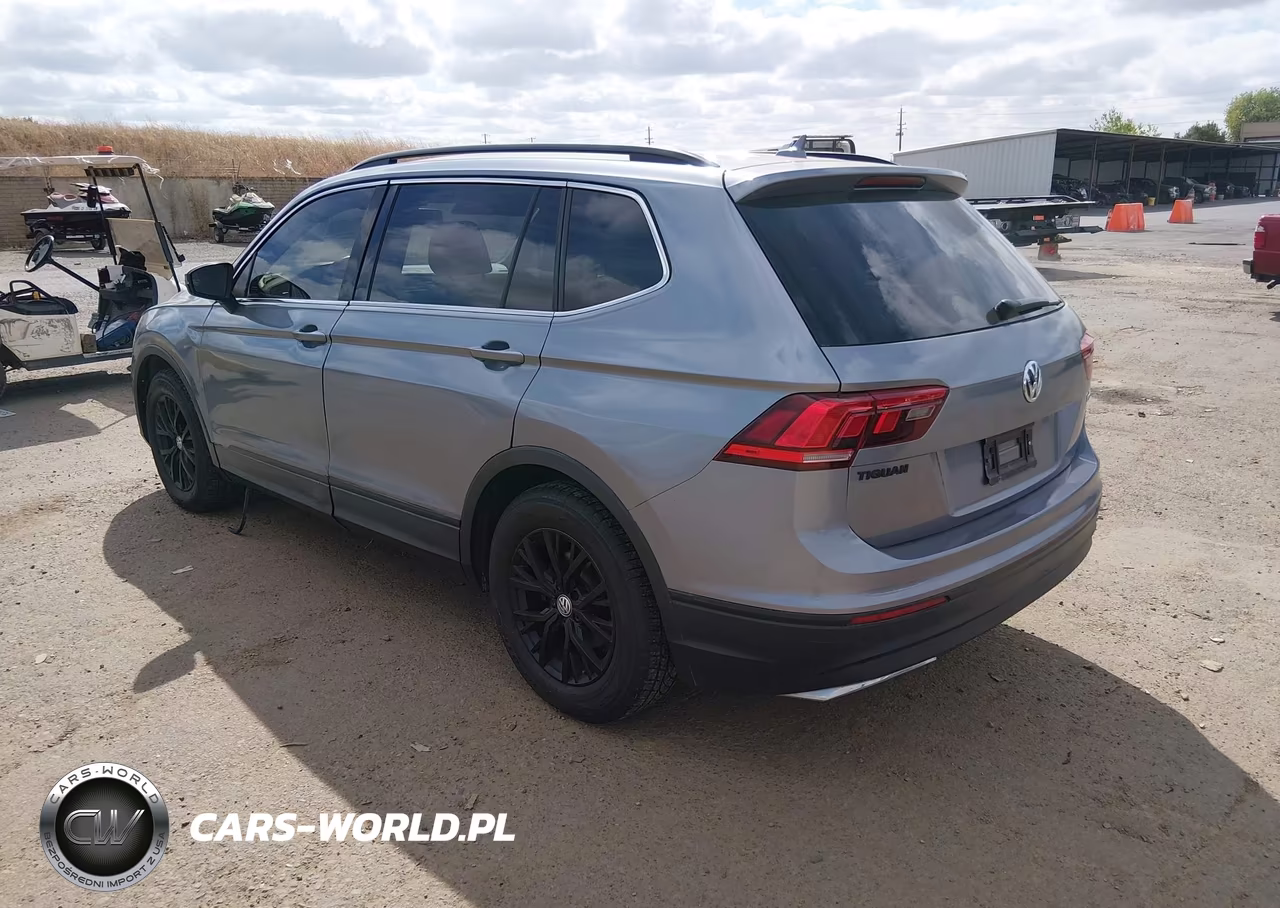 2019 Volkswagen Tiguan 2.0T Se-2.0T Sel-2.0T Sel R-Line-2.0T Sel R-Line Black VIN:3VV2B7AX4KM129139 - 3