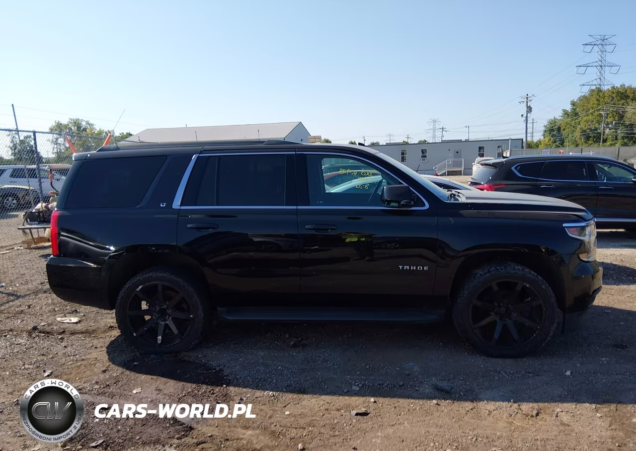 2018 Chevrolet Tahoe Lt VIN:1GNSKBKC1JR169311 - 14