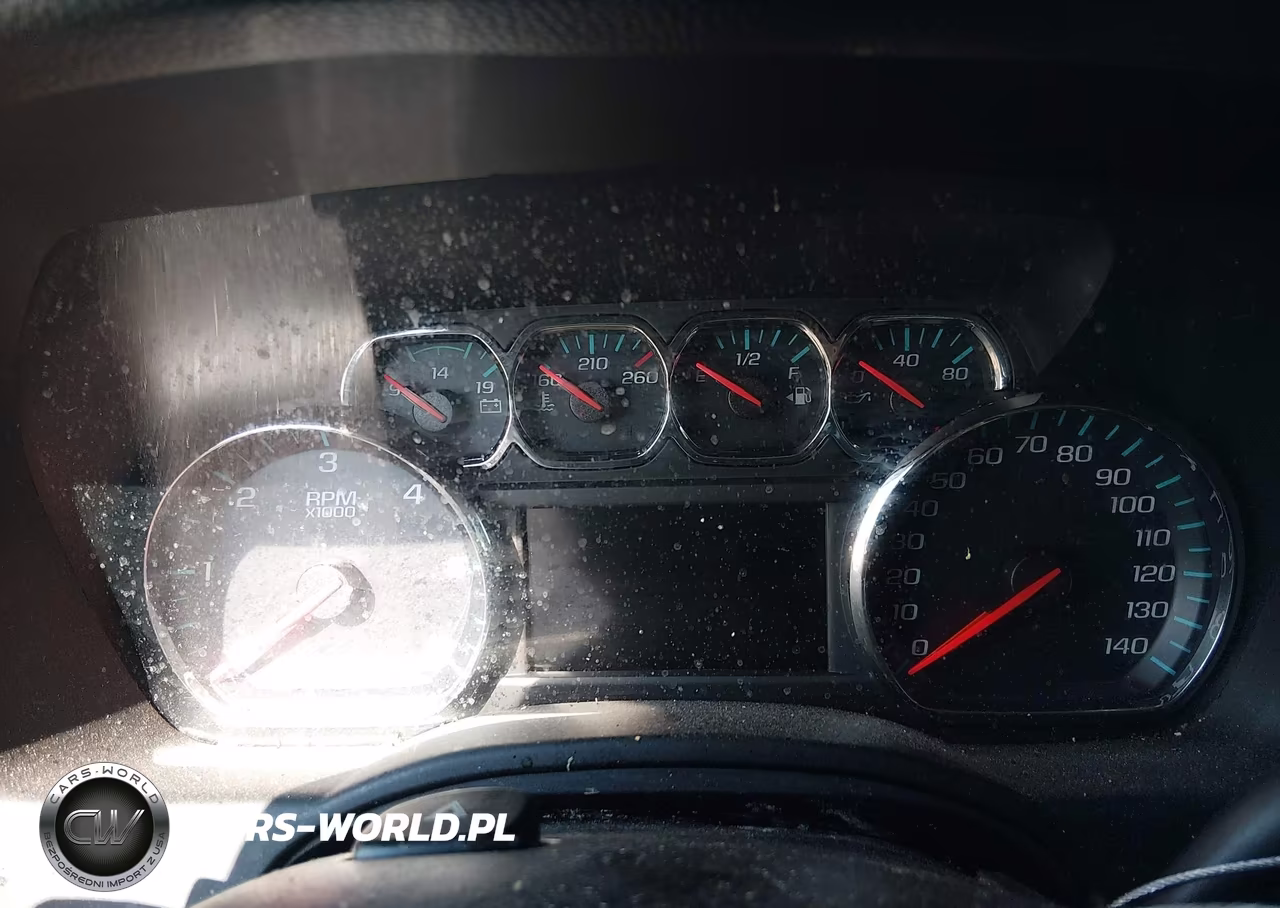 2018 Chevrolet Tahoe Lt VIN:1GNSKBKC1JR169311 - 16