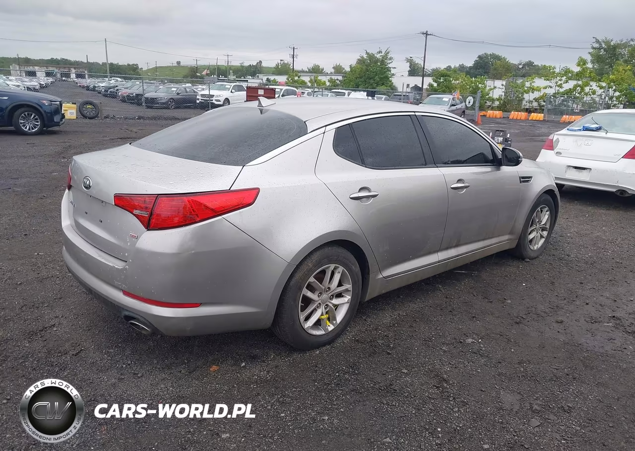 2013 Kia Optima Lx VIN:KNAGM4A76D5442003 - 4