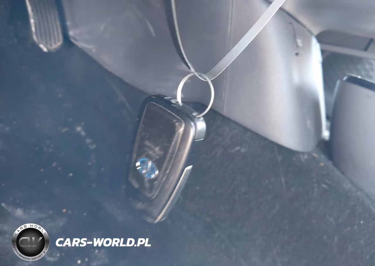 TOYOTA PRIUS VIN:JTDKARFU4H3541924 - 11