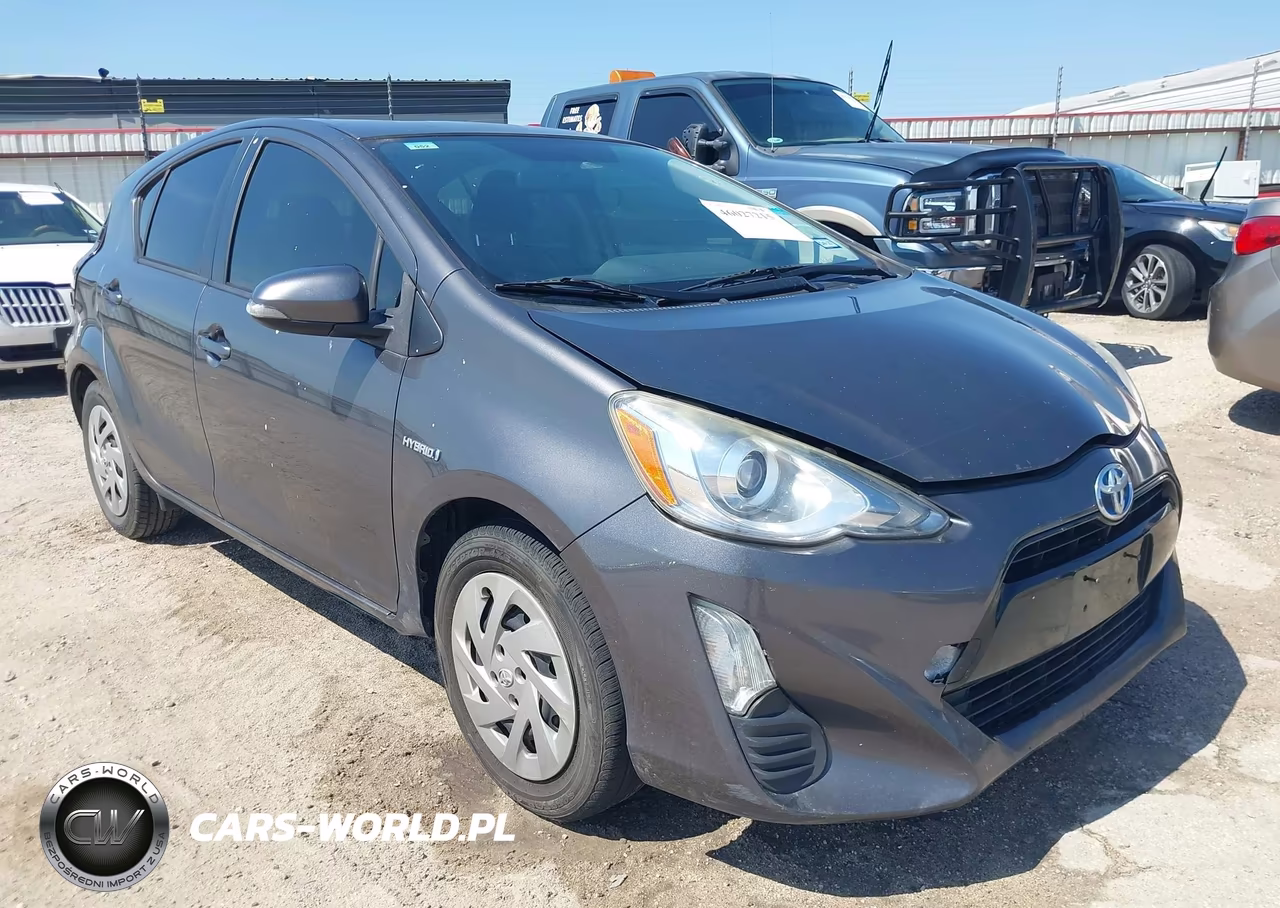 2016 Toyota Prius C Two