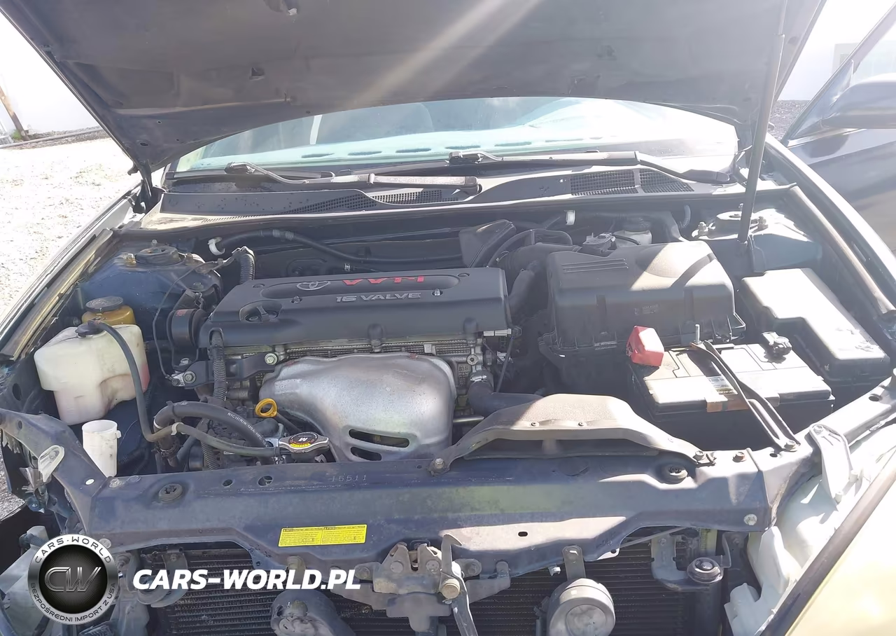 2003 Toyota Camry Le VIN:4T1BE32K33U196874 - 10