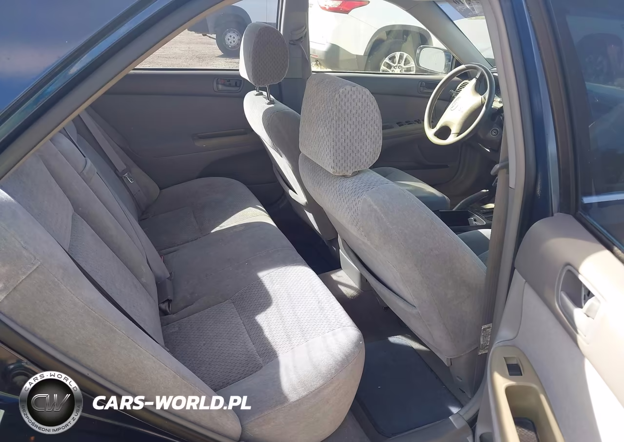2003 Toyota Camry Le VIN:4T1BE32K33U196874 - 8
