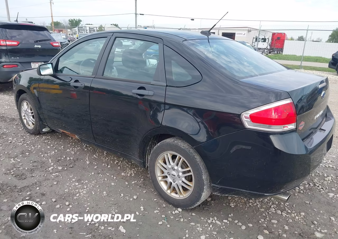 2011 Ford Focus Se VIN:1FAHP3FN9BW194178 - 3