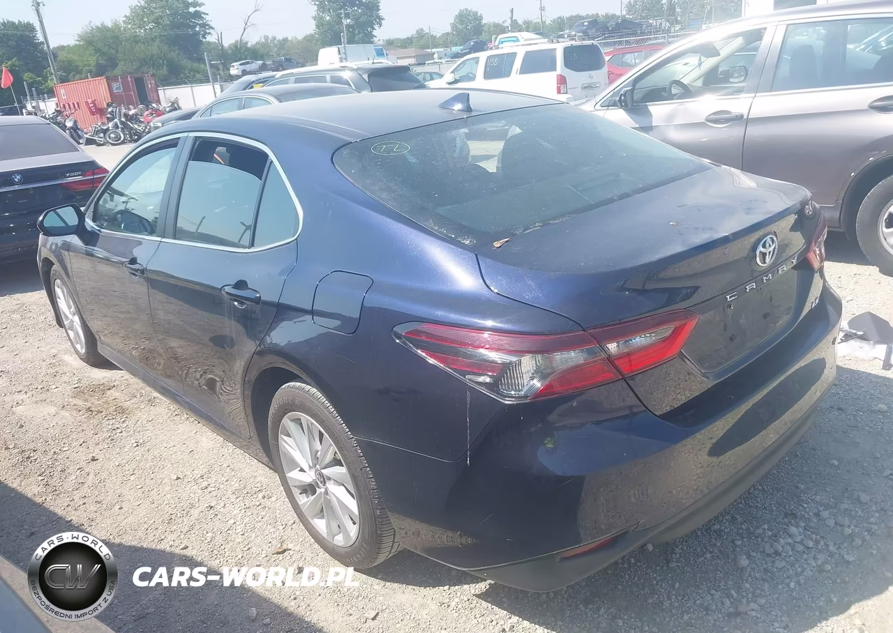 2022 Toyota Camry Le VIN:4T1C11AK3NU699474 - 3
