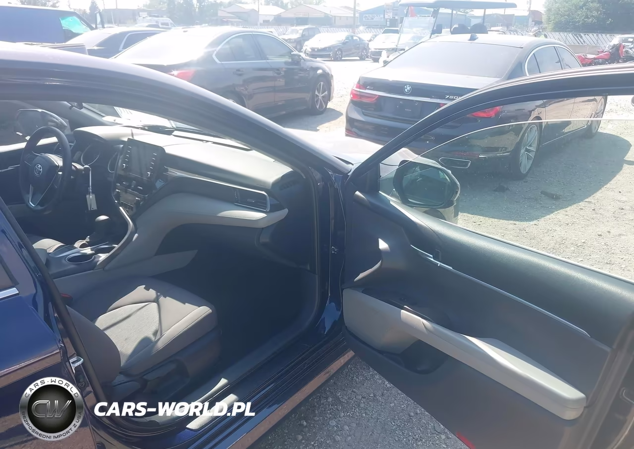 2022 Toyota Camry Le VIN:4T1C11AK3NU699474 - 5