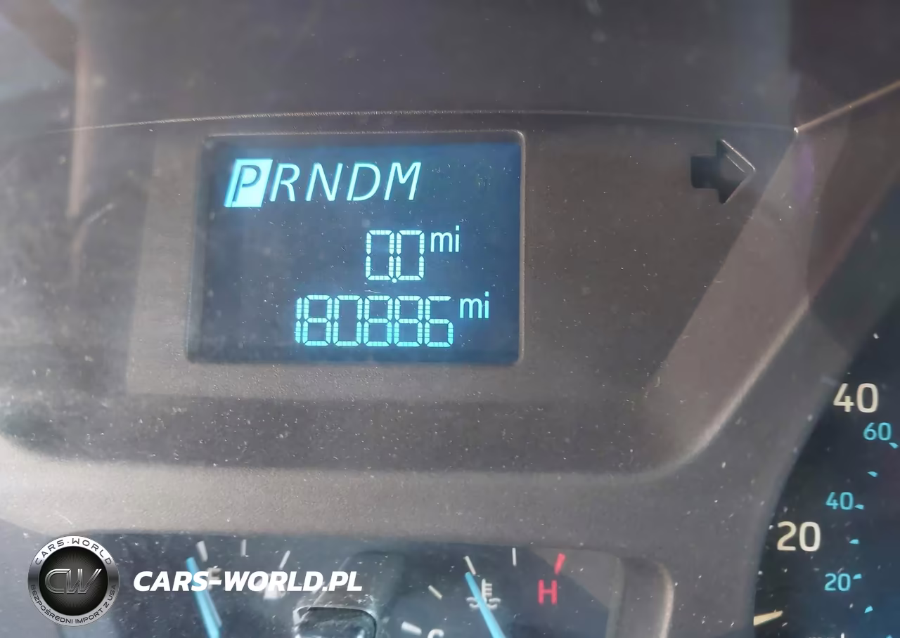 2019 Ford Transit-250 VIN:1FTYR3XM5KKA97917 - 16