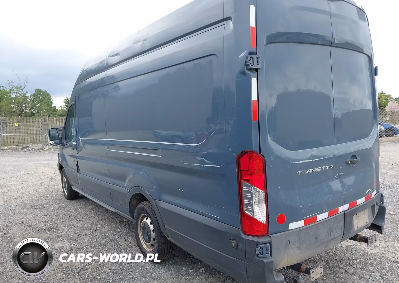 2019 Ford Transit-250 VIN:1FTYR3XM7KKB13194 - 3