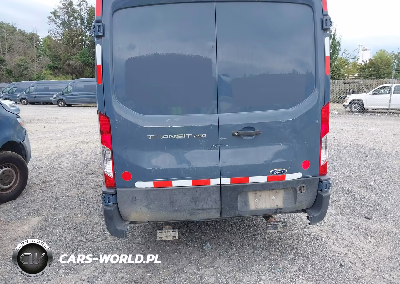 2019 Ford Transit-250 VIN:1FTYR3XM7KKB13194 - 6