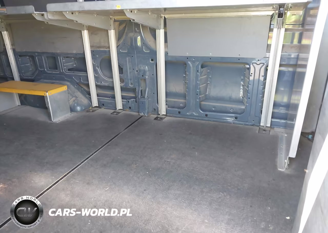 2019 Ford Transit-250 VIN:1FTYR3XM7KKB13194 - 8