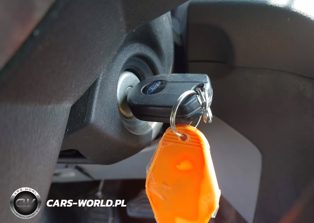 2019 Ford Transit-250 VIN:1FTYR3XM1KKB33019 - 11