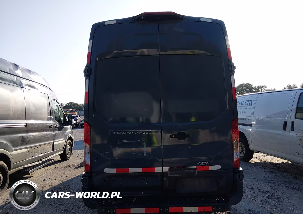 2019 Ford Transit-250 VIN:1FTYR3XM1KKB33019 - 16