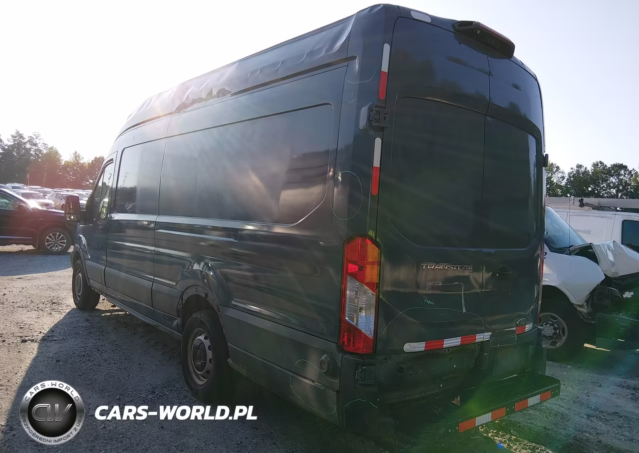 2019 Ford Transit-250 VIN:1FTYR3XM1KKB33019 - 3