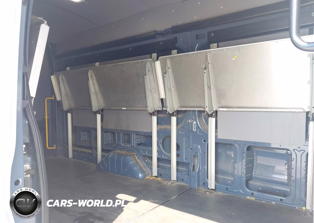 2019 Ford Transit-250 VIN:1FTYR3XM1KKB33019 - 8