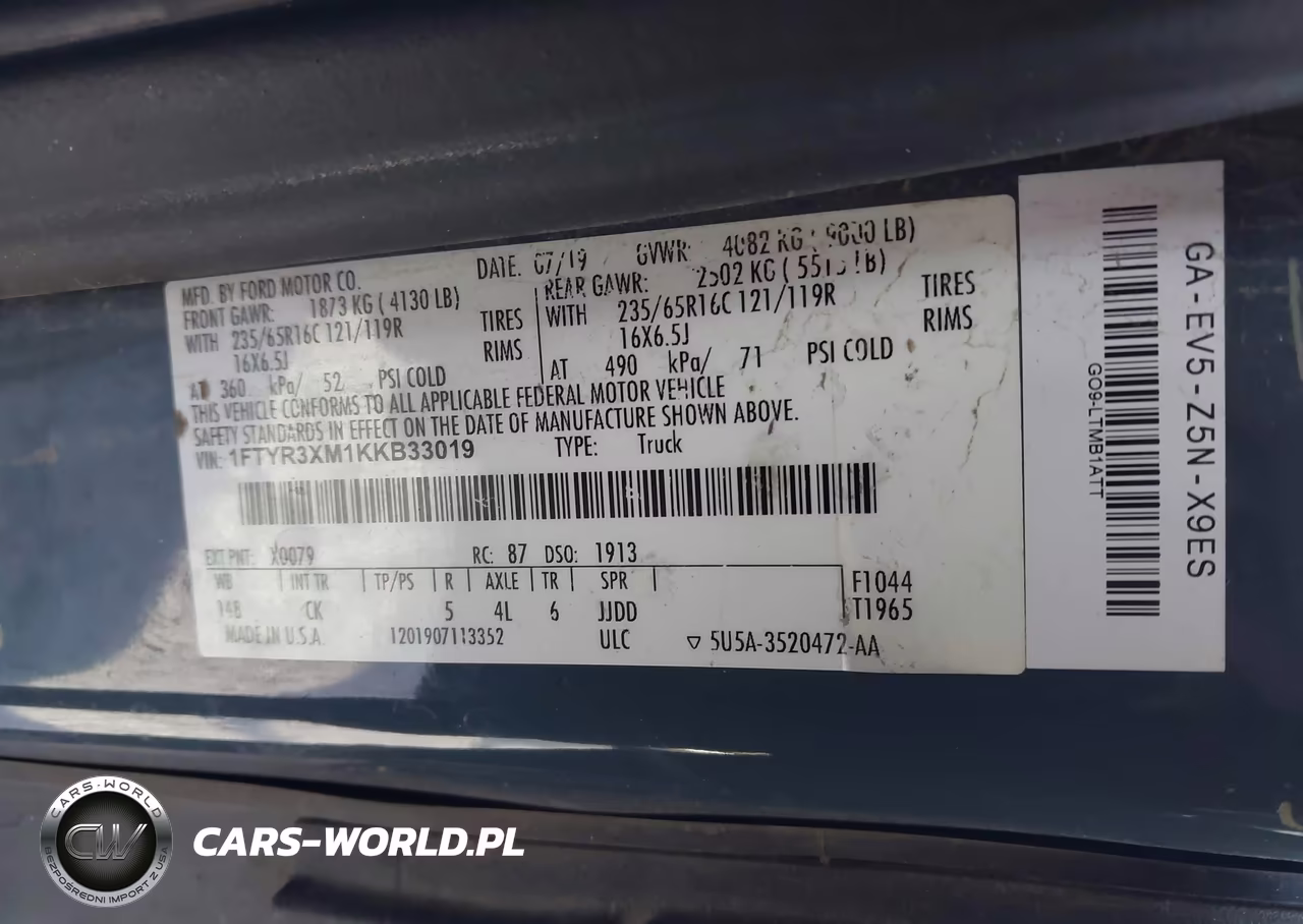 2019 Ford Transit-250 VIN:1FTYR3XM1KKB33019 - 9