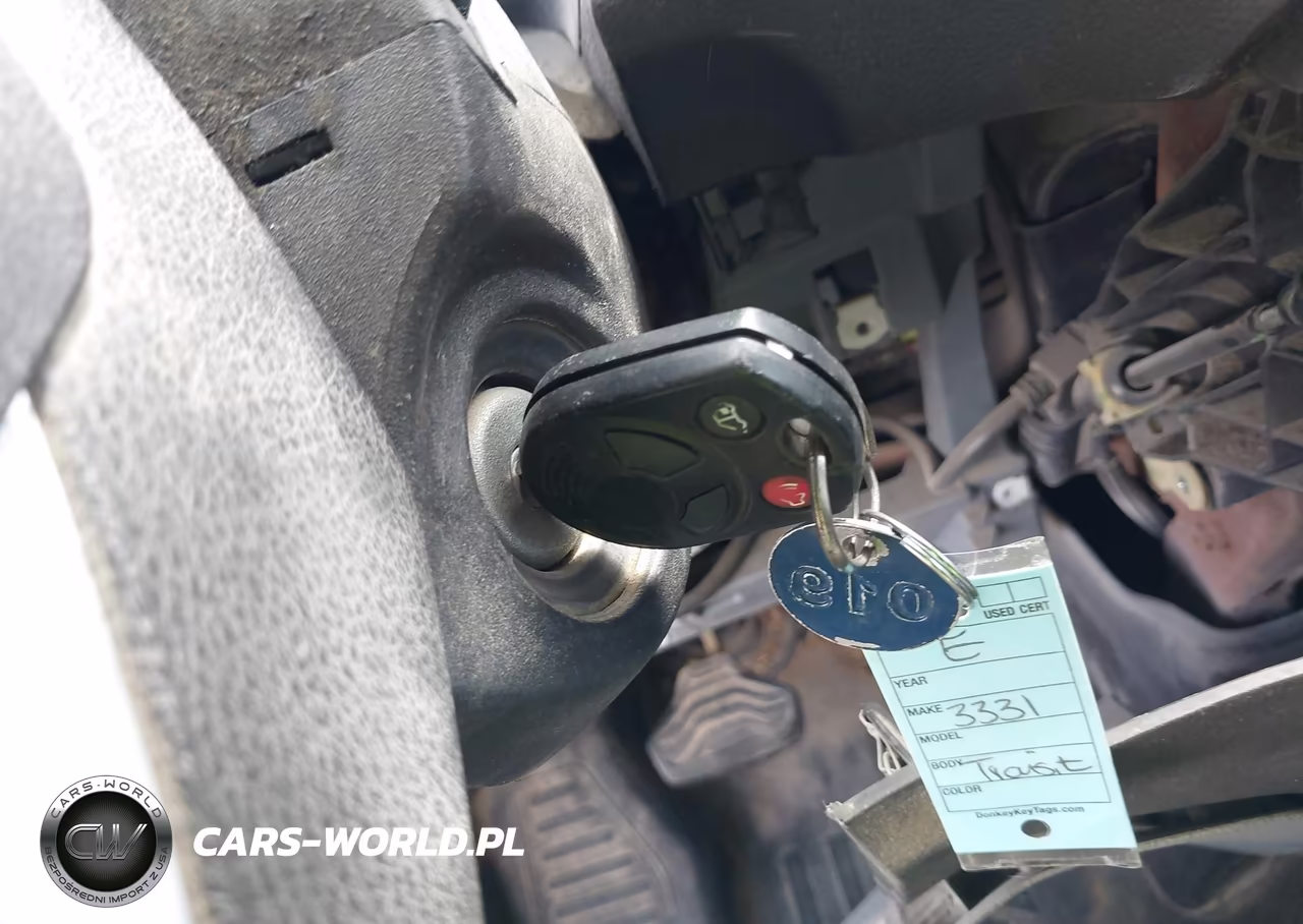 2019 Ford Transit-250 VIN:1FTYR3XM3KKB33331 - 11