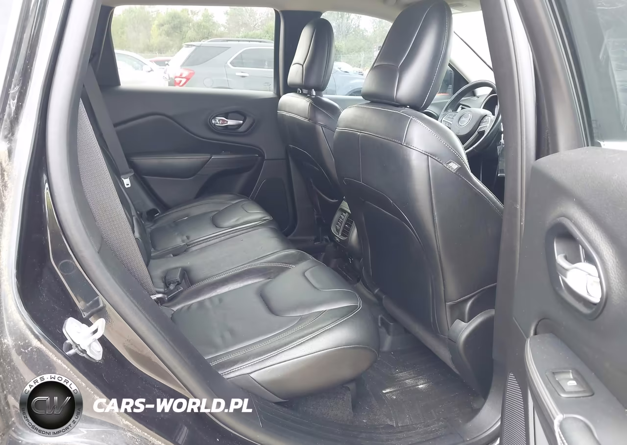 2015 Jeep Cherokee Limited VIN:1C4PJMDB5FW606429 - 8