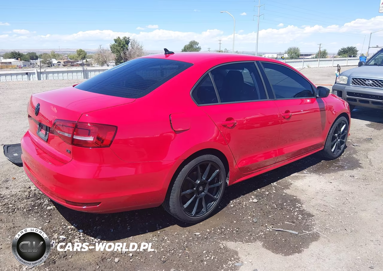 2015 Volkswagen Jetta 1.8T Se VIN:3VWB07AJXFM335195 - 4