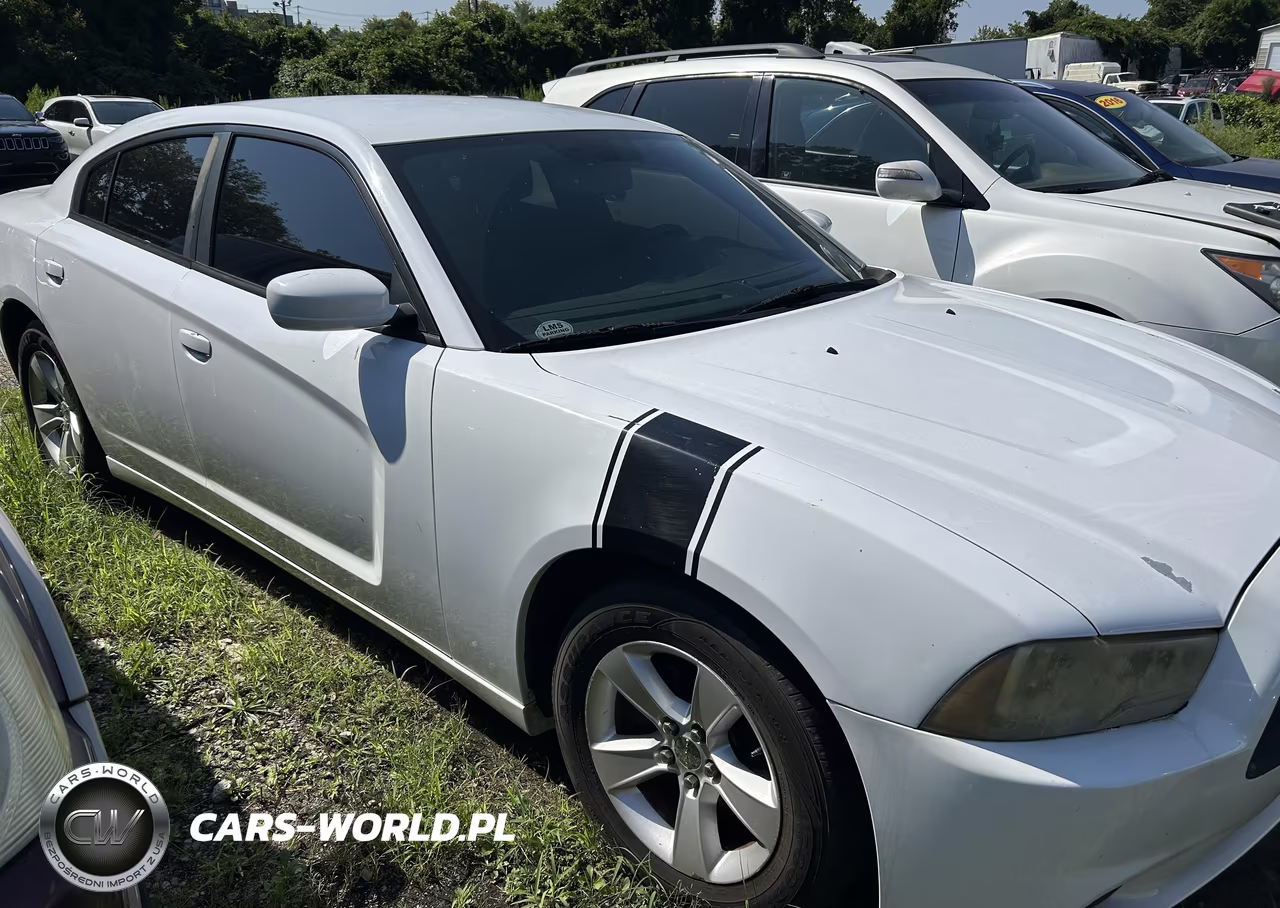 2013 Dodge Charger Se VIN:2C3CDXBG8DH584173 - 6