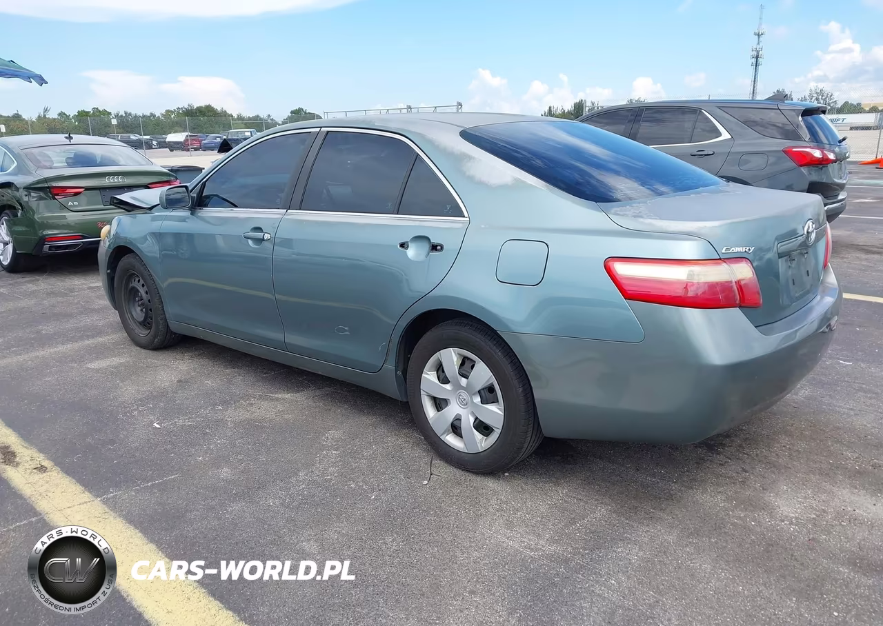 2009 Toyota Camry Le VIN:4T1BE46K09U820039 - 3