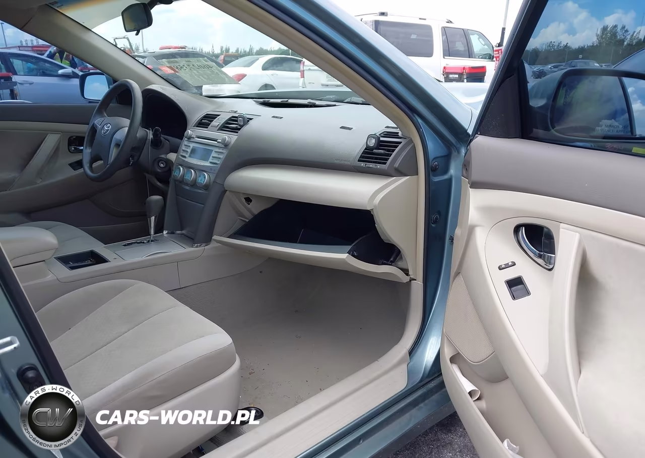 2009 Toyota Camry Le VIN:4T1BE46K09U820039 - 5