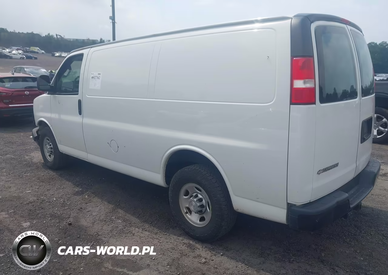 2019 Chevrolet Express 2500 Work Van VIN:1GCWGAFG1K1372332 - 3