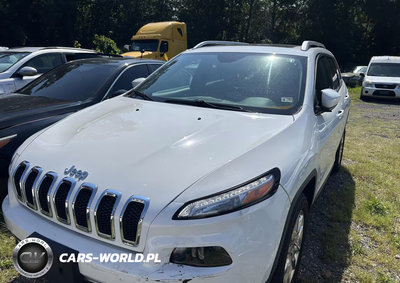 2015 Jeep Cherokee Limited VIN:1C4PJMDB1FW636334 - 2