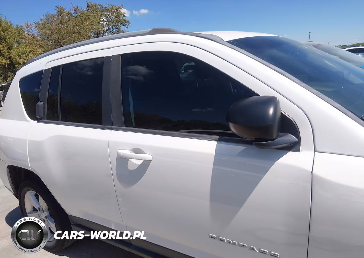 2016 Jeep Compass Sport VIN:1C4NJCBA6GD512990 - 13