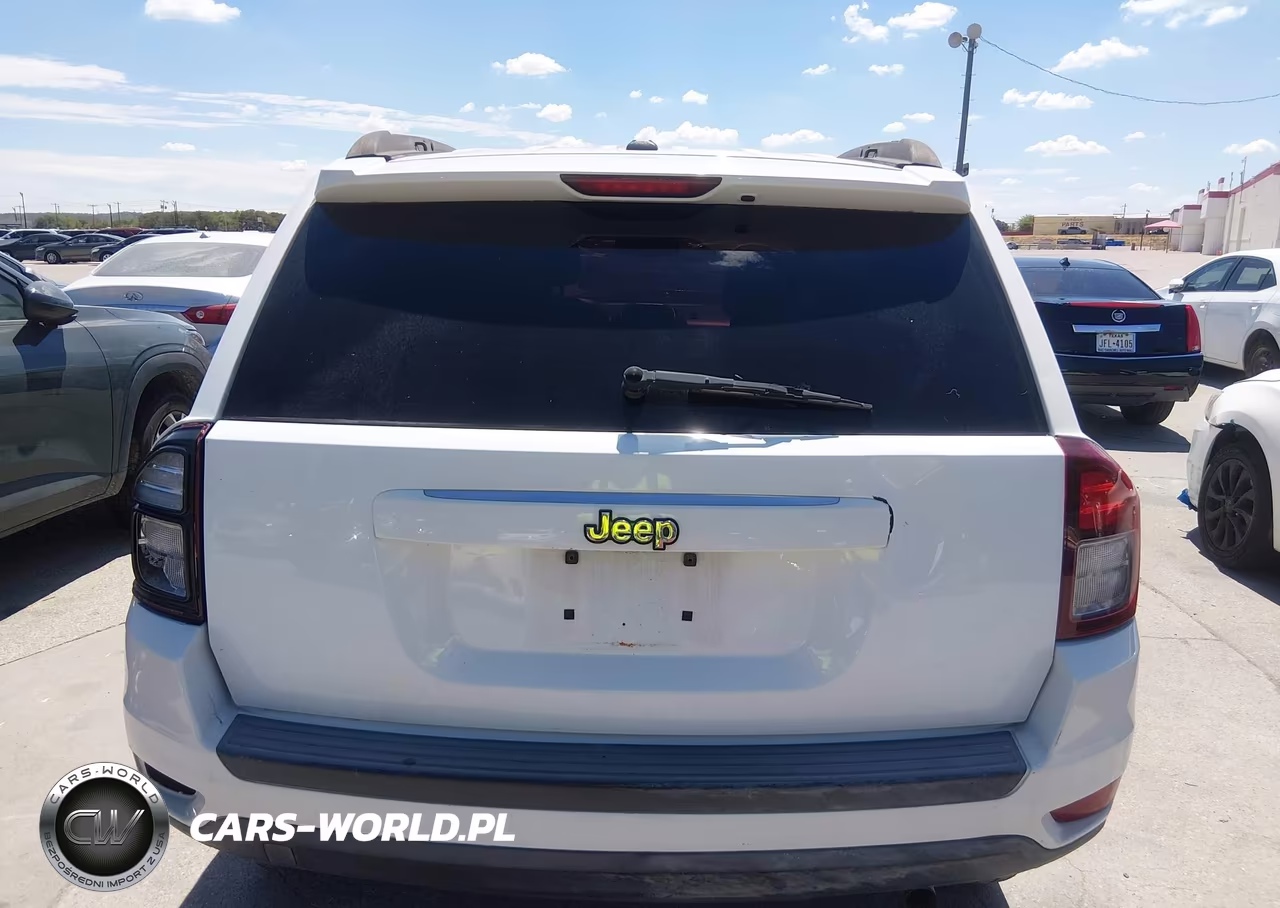 2016 Jeep Compass Sport VIN:1C4NJCBA6GD512990 - 16