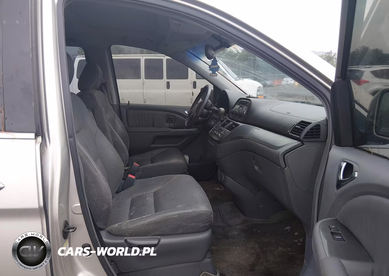 2005 Honda Odyssey Touring VIN:5FNRL38895B015874 - 5