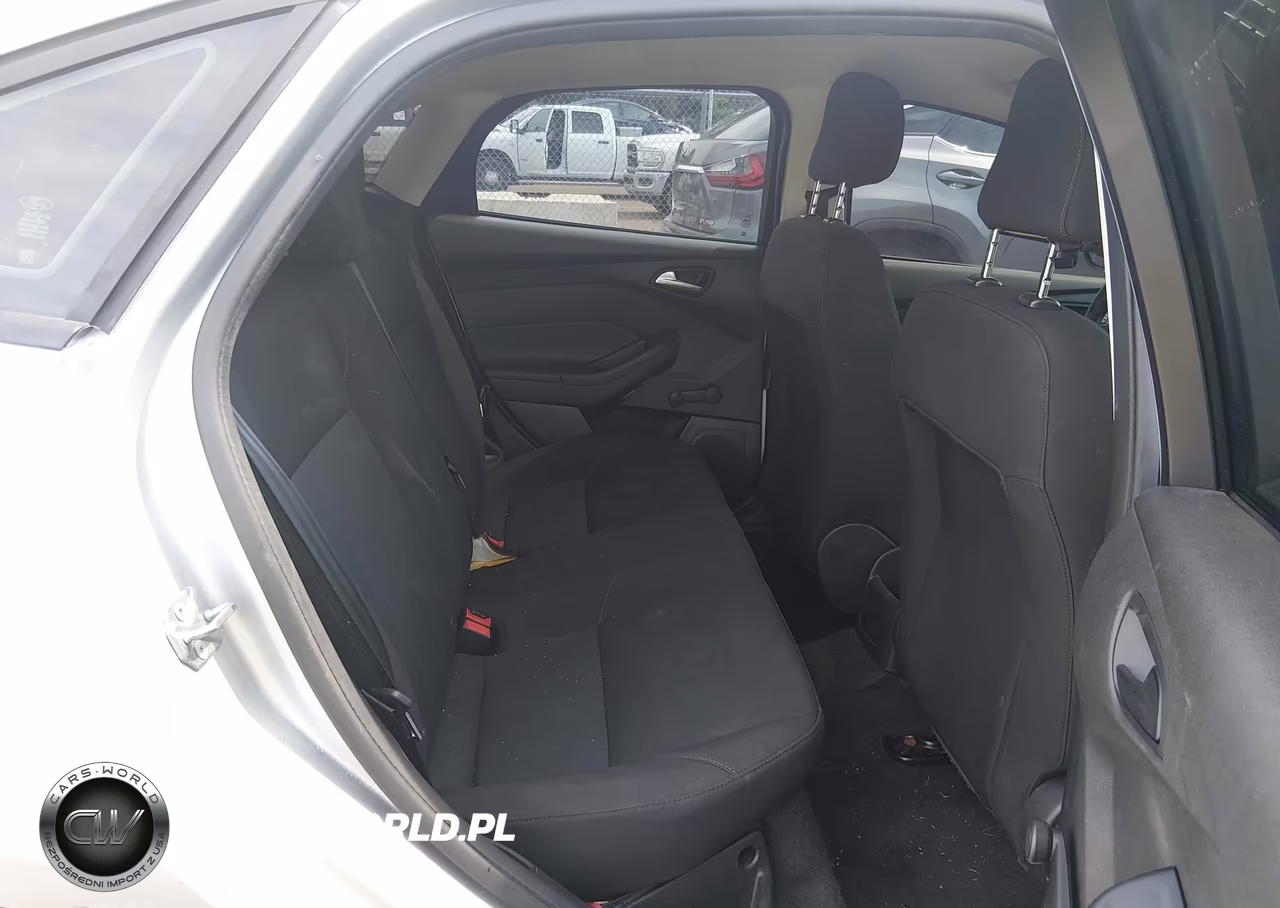 2018 Ford Focus S VIN:1FADP3E24JL264854 - 8