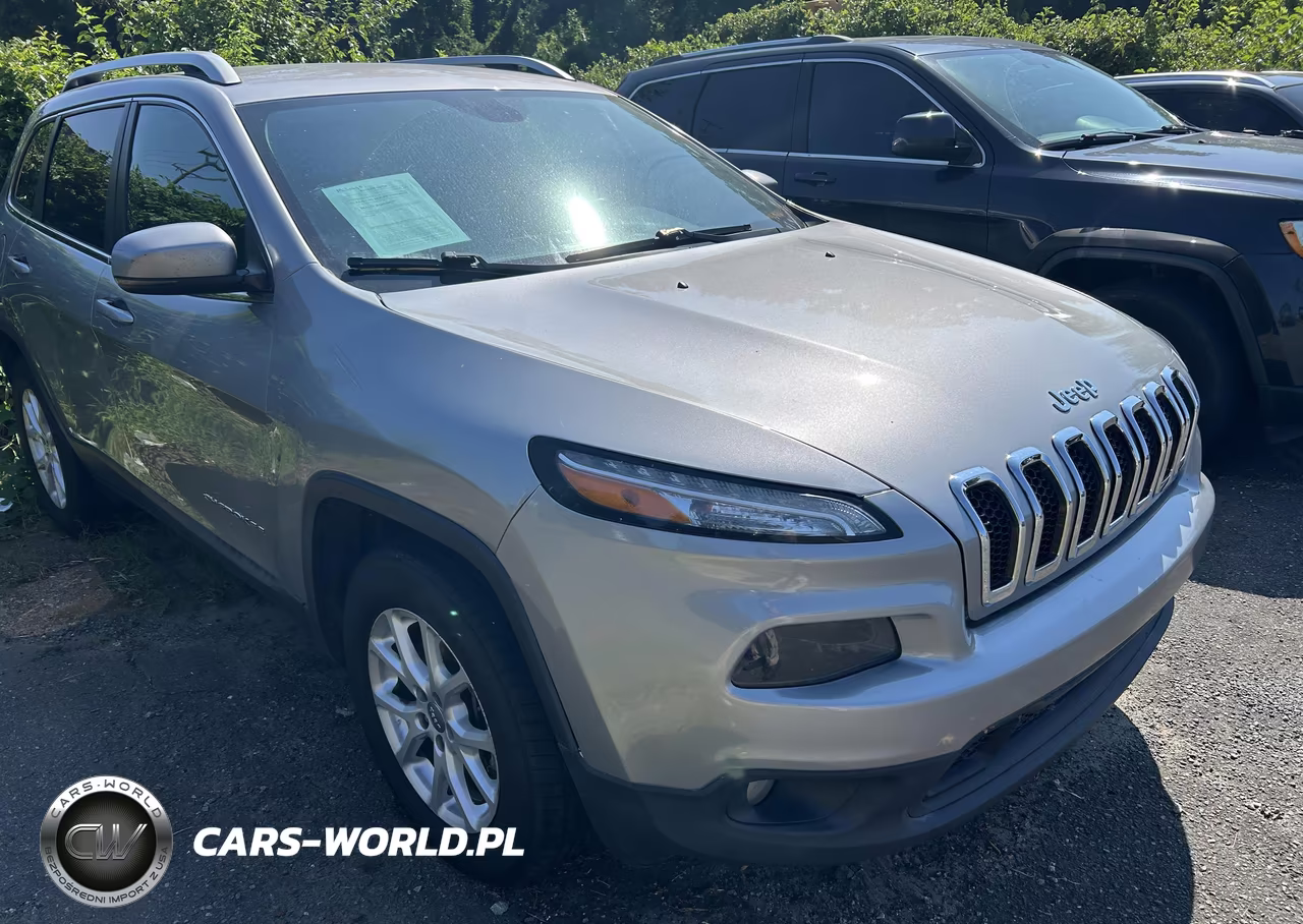 2017 Jeep Cherokee Latitude 4X4 – zdjęcie 1 z 11