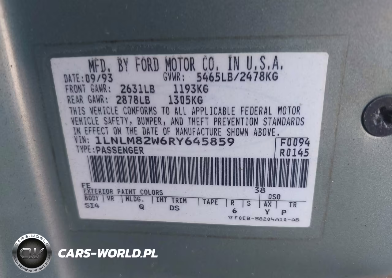 1994 Lincoln Town Car Signature-Tournament VIN:1LNLM82W6RY645859 - 9
