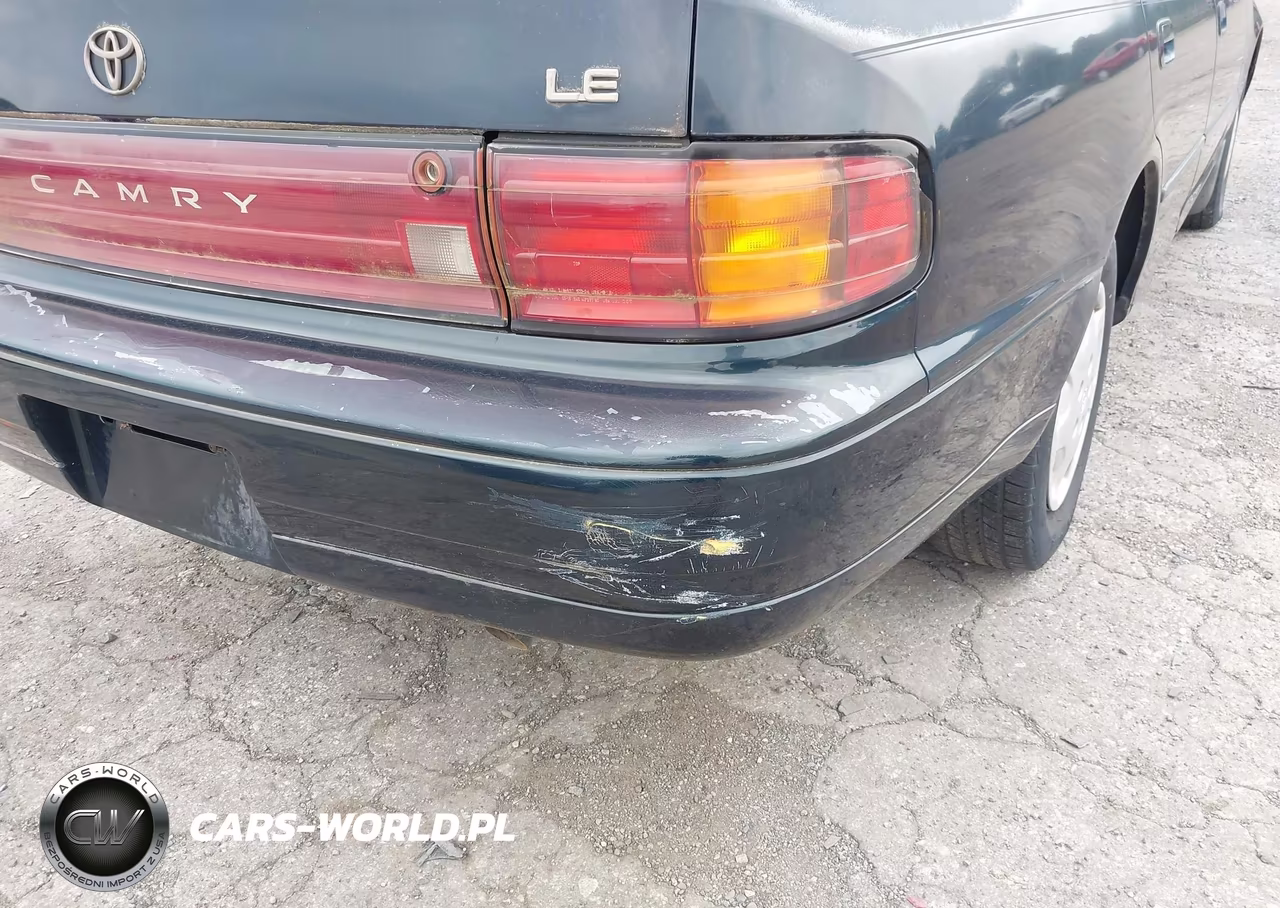 1992 Toyota Camry Le VIN:4T1SK12EXNU010760 - 6