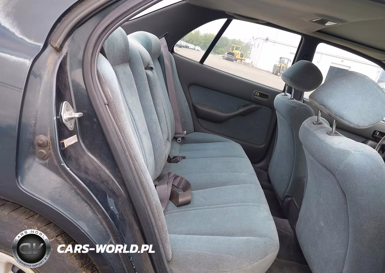 1992 Toyota Camry Le VIN:4T1SK12EXNU010760 - 8