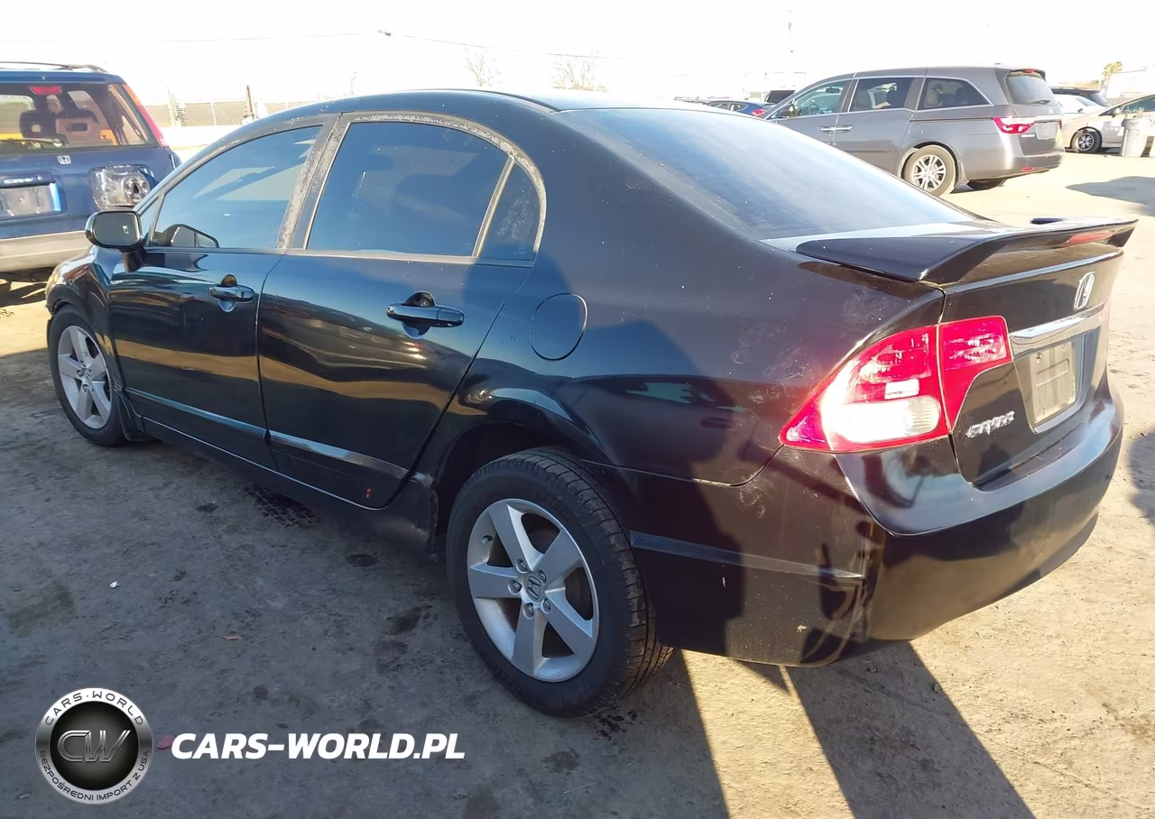 2011 Honda Civic Lx VIN:2HGFA1F59BH506992 - 3