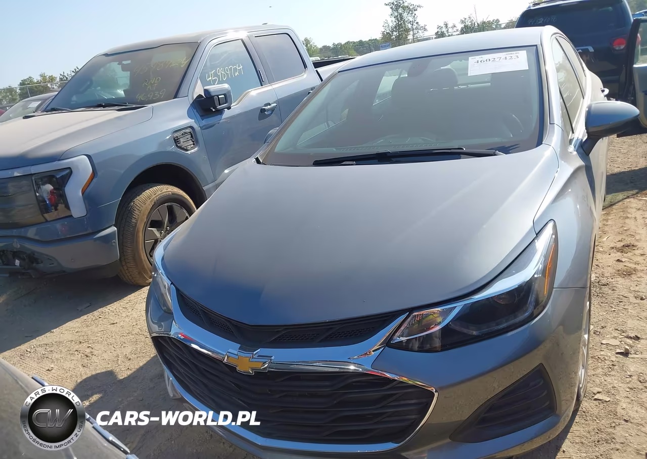 2019 Chevrolet Cruze Lt VIN:1G1BE5SM8K7123135 - 12