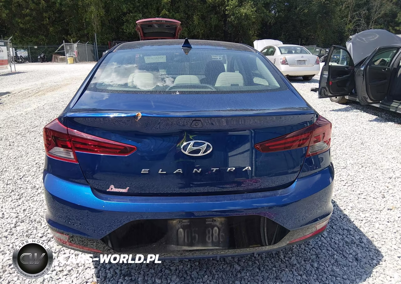 2019 Hyundai Elantra Value Edition VIN:5NPD84LF1KH405565 - 17