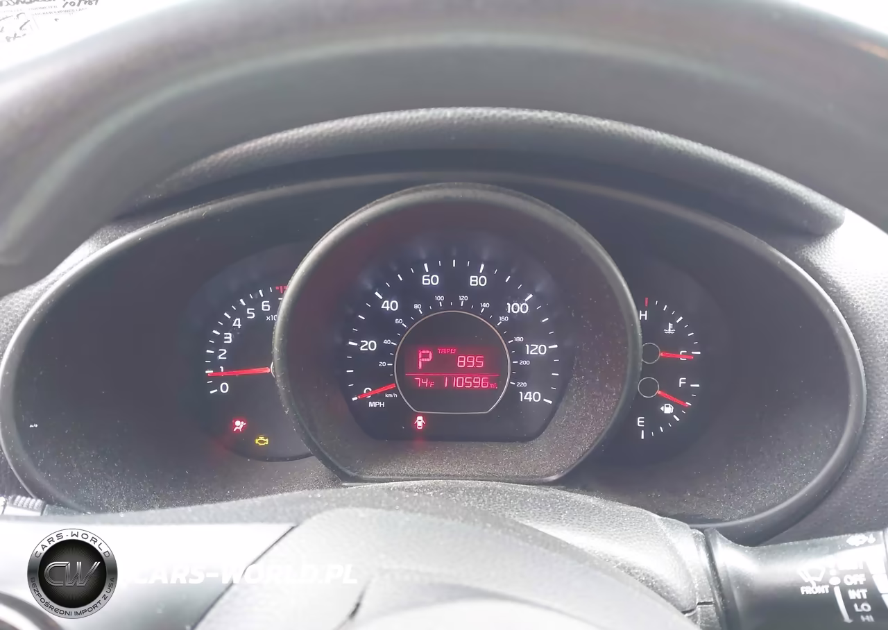 2015 Kia Soul VIN:KNDJN2A20F7148814 - 7